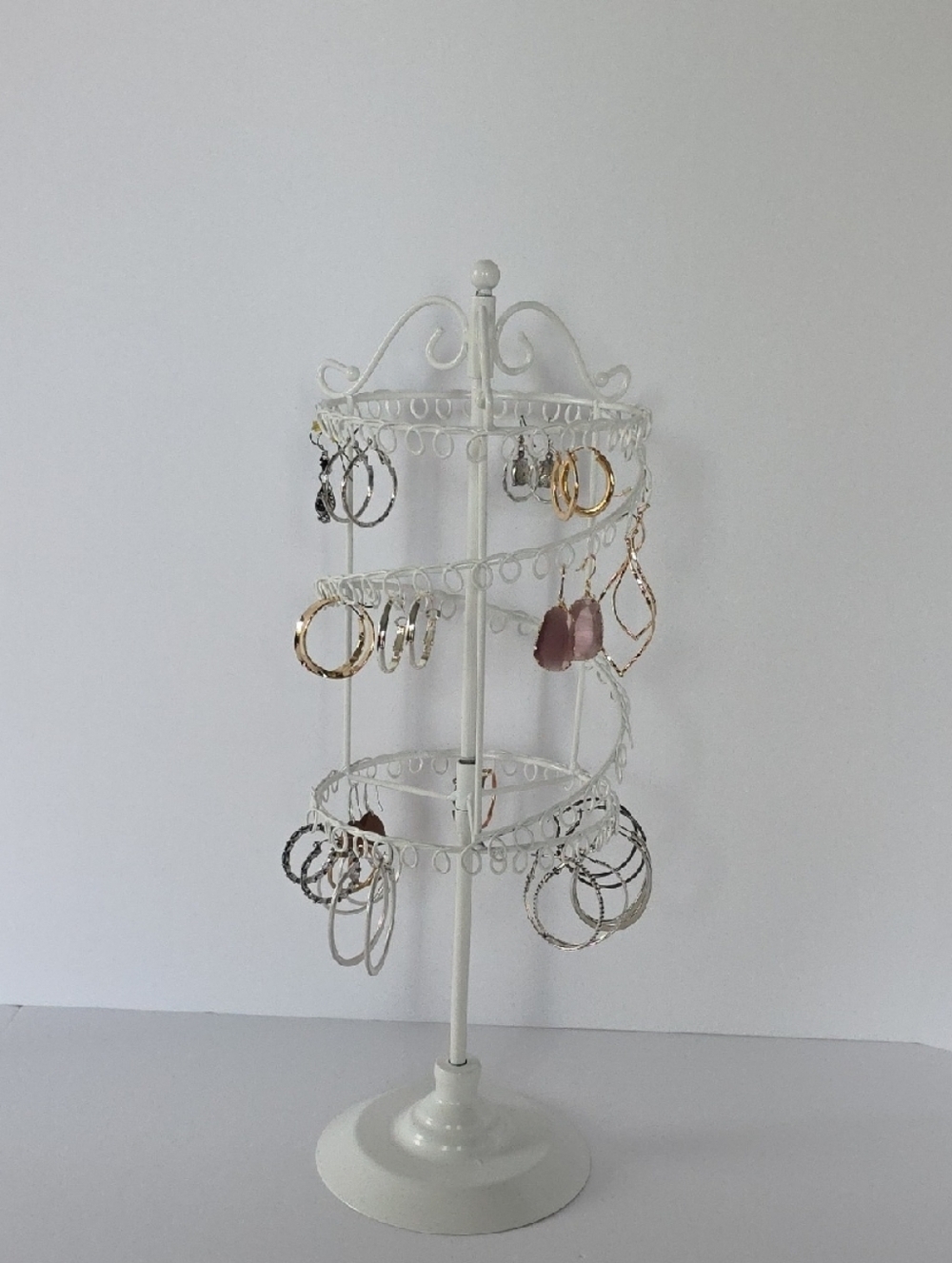 White Metal Spiral Jewelry Stand (Includes All Earrings)